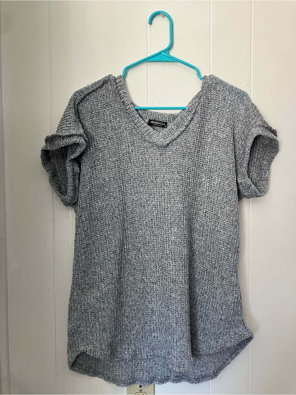 HEIMISH USA Heather Gray V-Neck Short Sleeve Knit Top